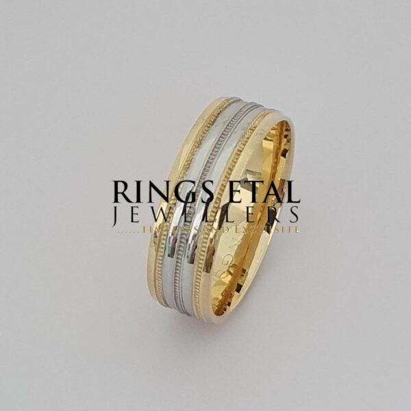 8mm, Two tones wedding band in 18 karats gold