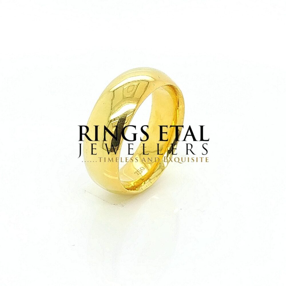 Classic, Plain halo 8mm wedding band in 18 karats yellow gold 2