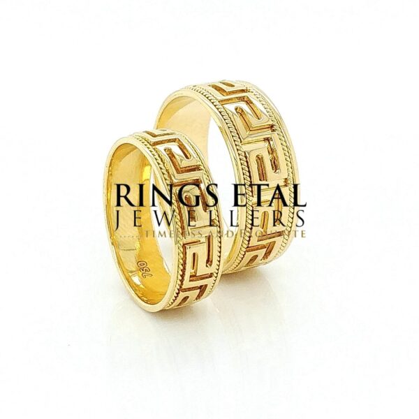 Greek key wedding bands in 18 karats Italian gold
